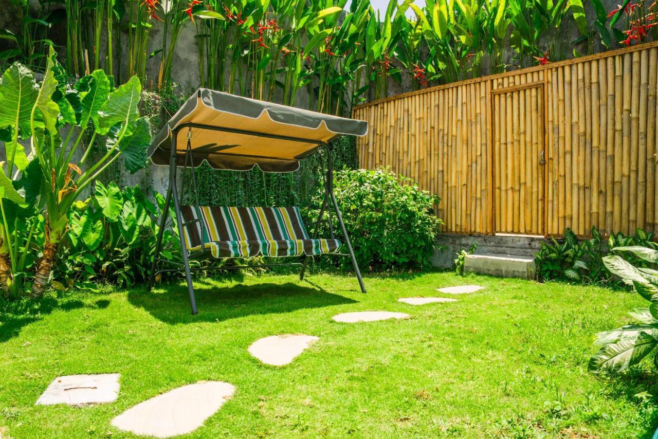 Hotel Bali Invest Living à Canggu Extérieur photo