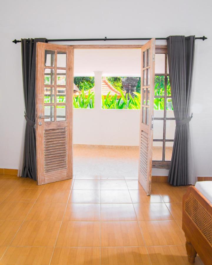 Hotel Bali Invest Living à Canggu Extérieur photo