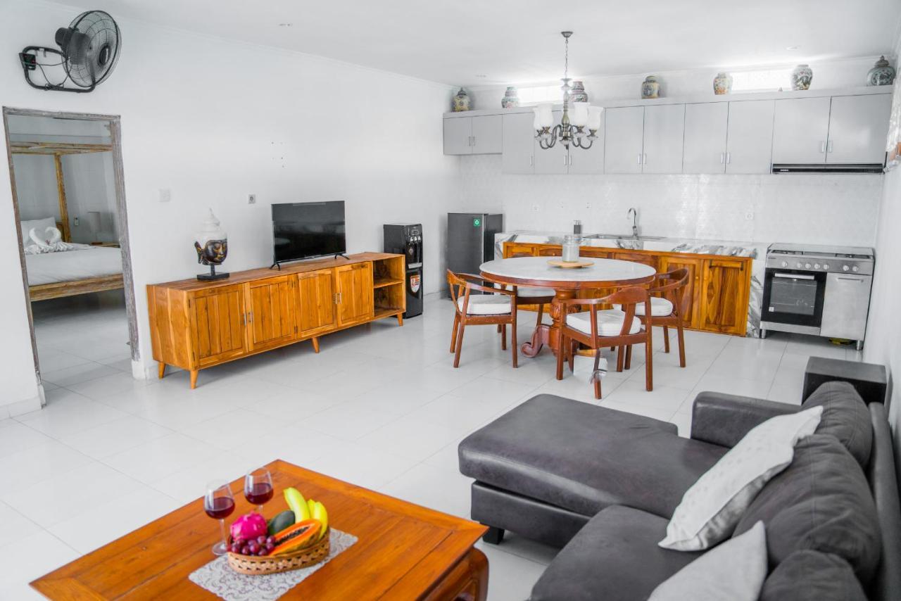 Hotel Bali Invest Living à Canggu Extérieur photo