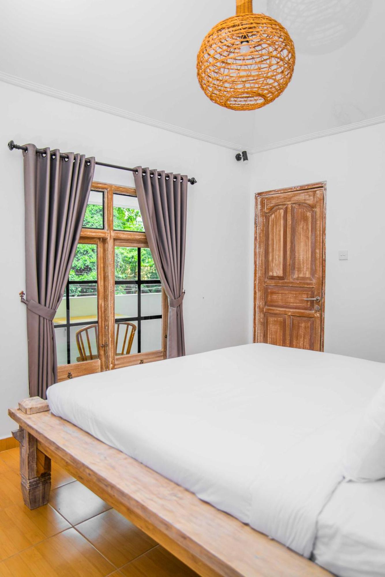 Hotel Bali Invest Living à Canggu Extérieur photo