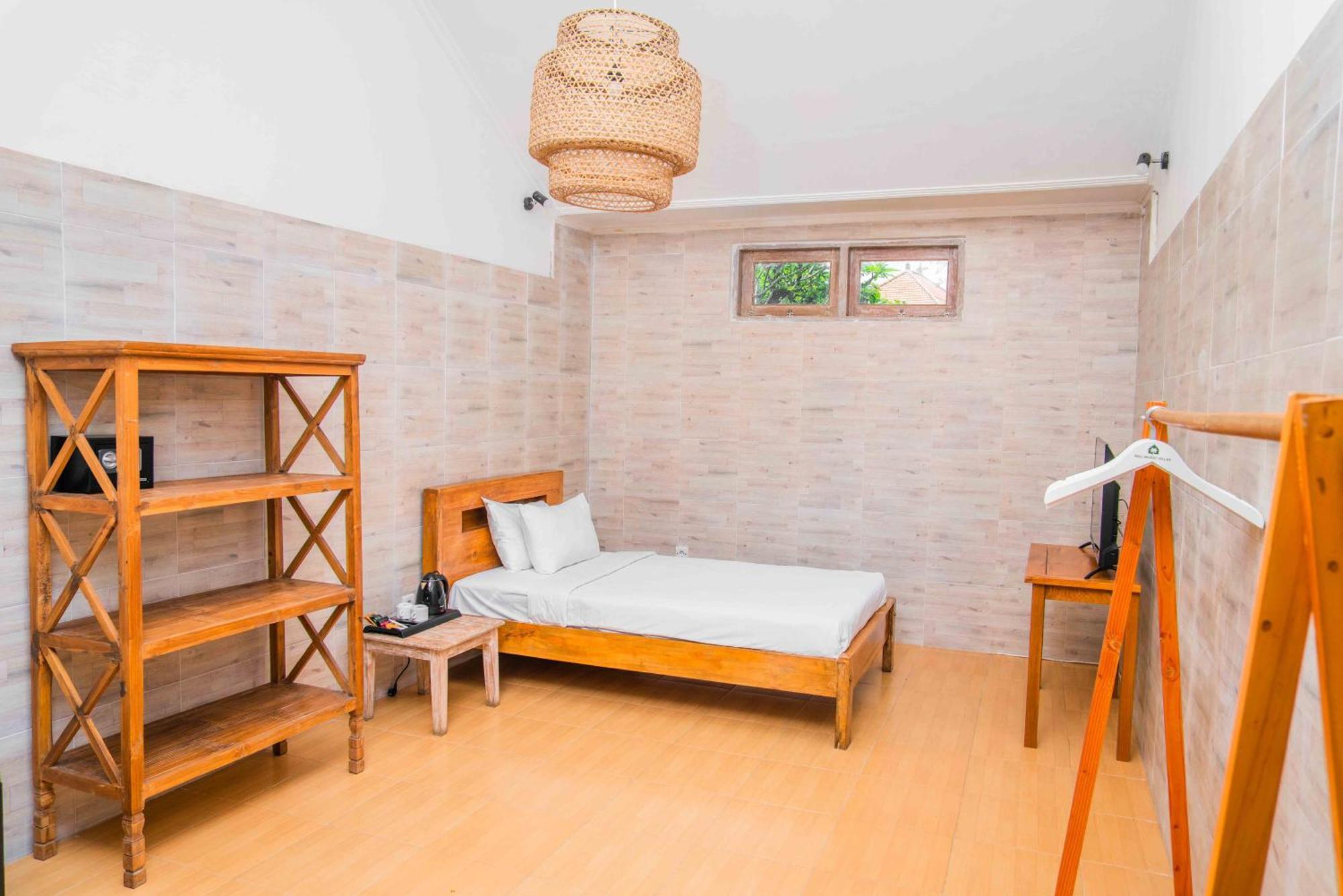 Hotel Bali Invest Living à Canggu Extérieur photo