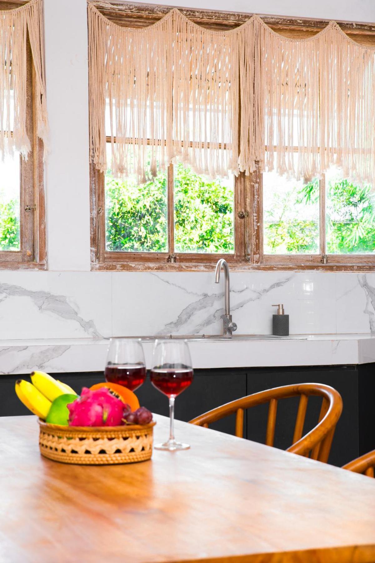 Hotel Bali Invest Living à Canggu Extérieur photo