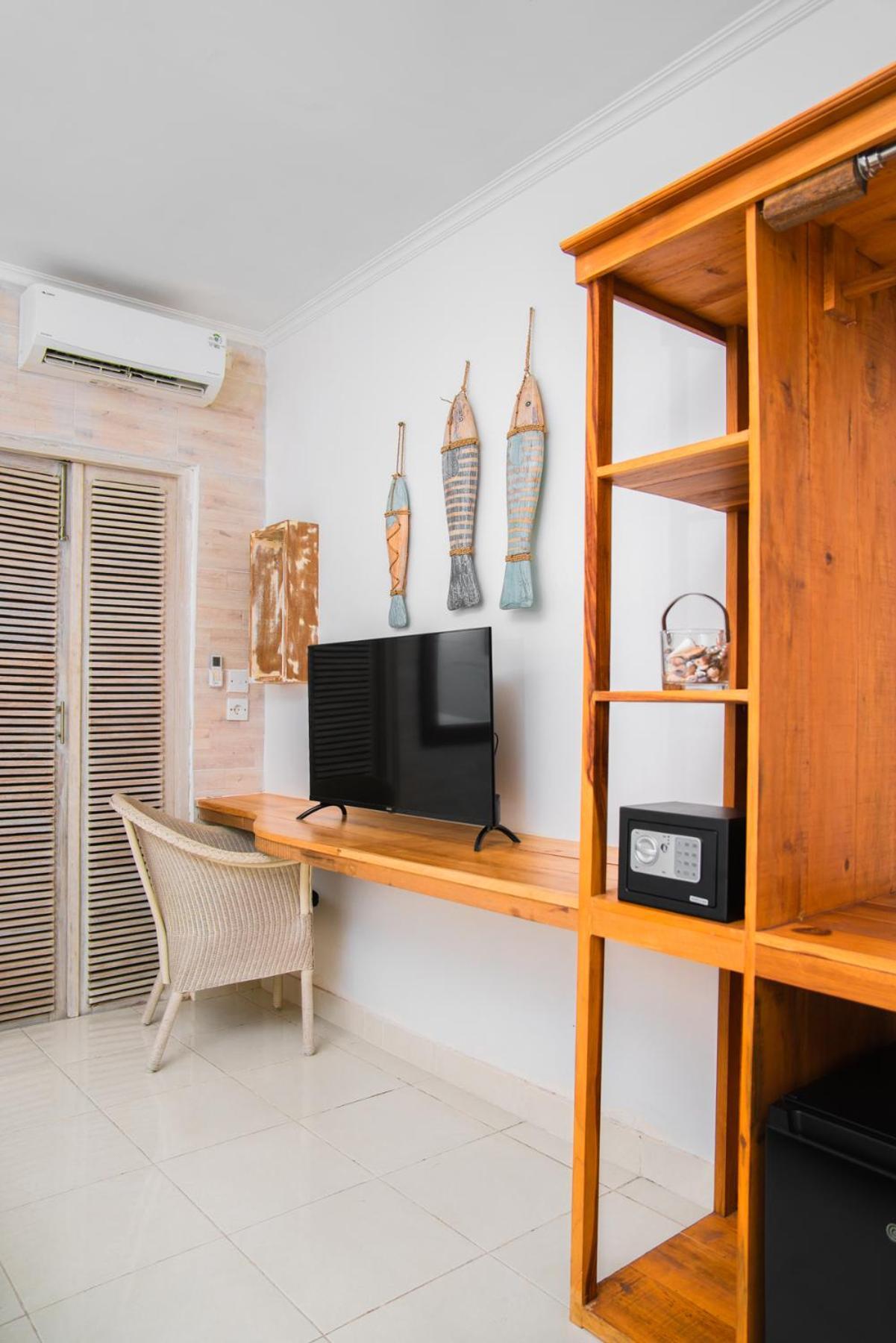 Hotel Bali Invest Living à Canggu Extérieur photo